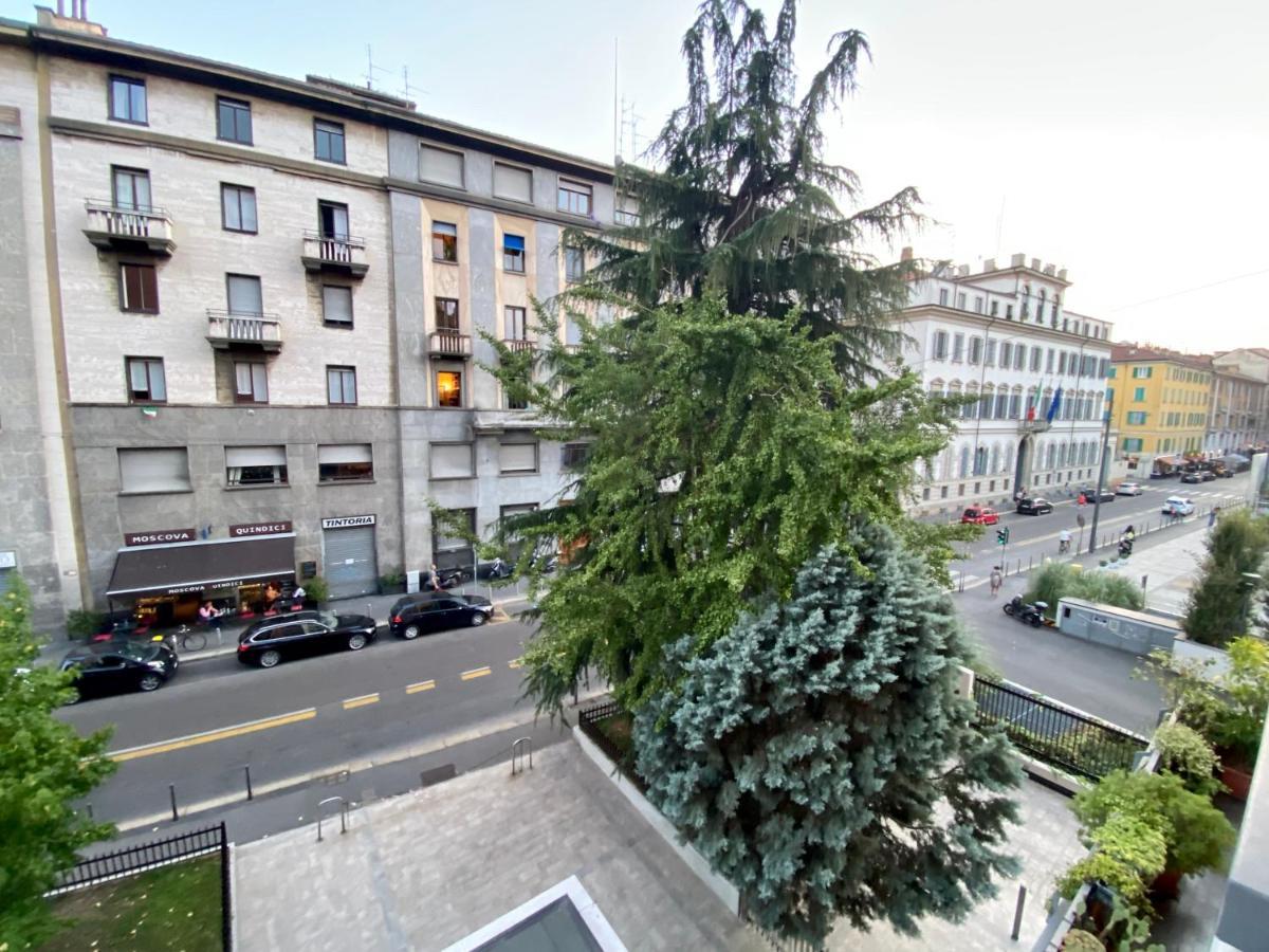 Suite Boutique Moscova Milán Exterior foto
