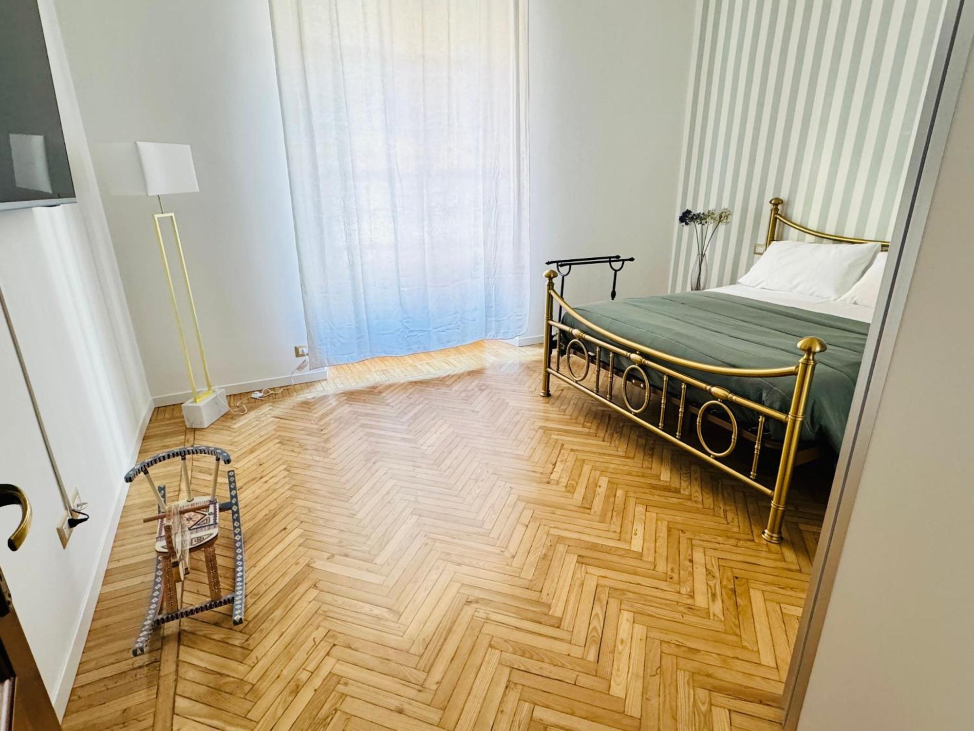Suite Boutique Moscova Milán Exterior foto